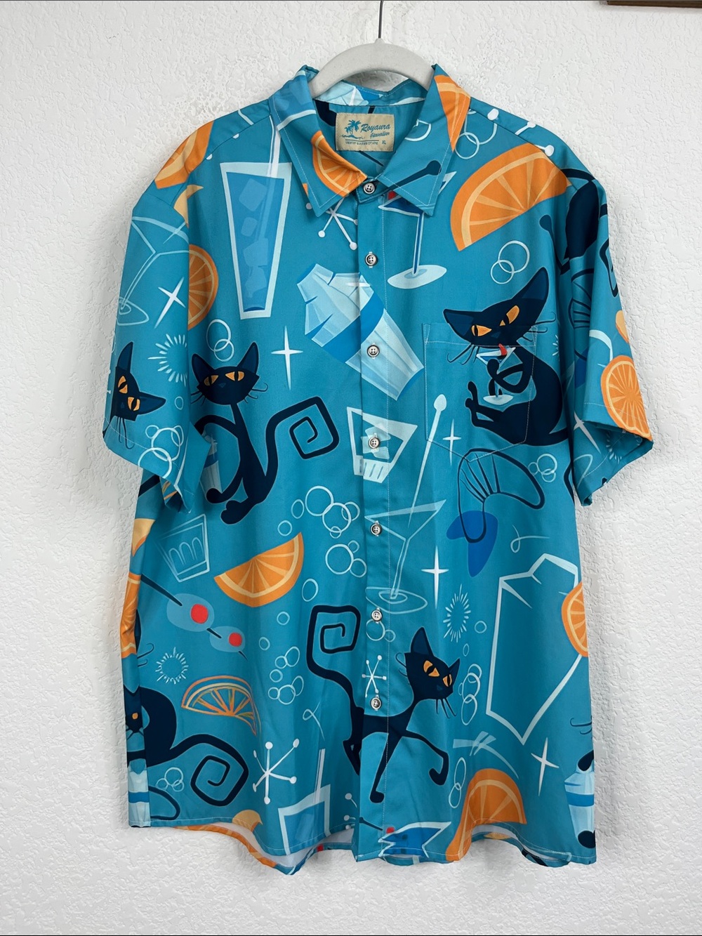 Royaura Hawaiian MCM Mid Century Modern Cat Martini Button Front Shirt